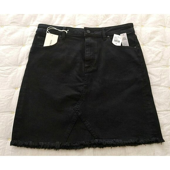 NWT Vince Camuto Highland Jet Black Mini Skirt Fringe Bottom Size 10 - Picture 2 of 7